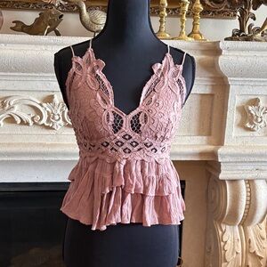 Free People Blush Pink/ pale lilac  Crochet Lace Ruffled Peplum Cami XS